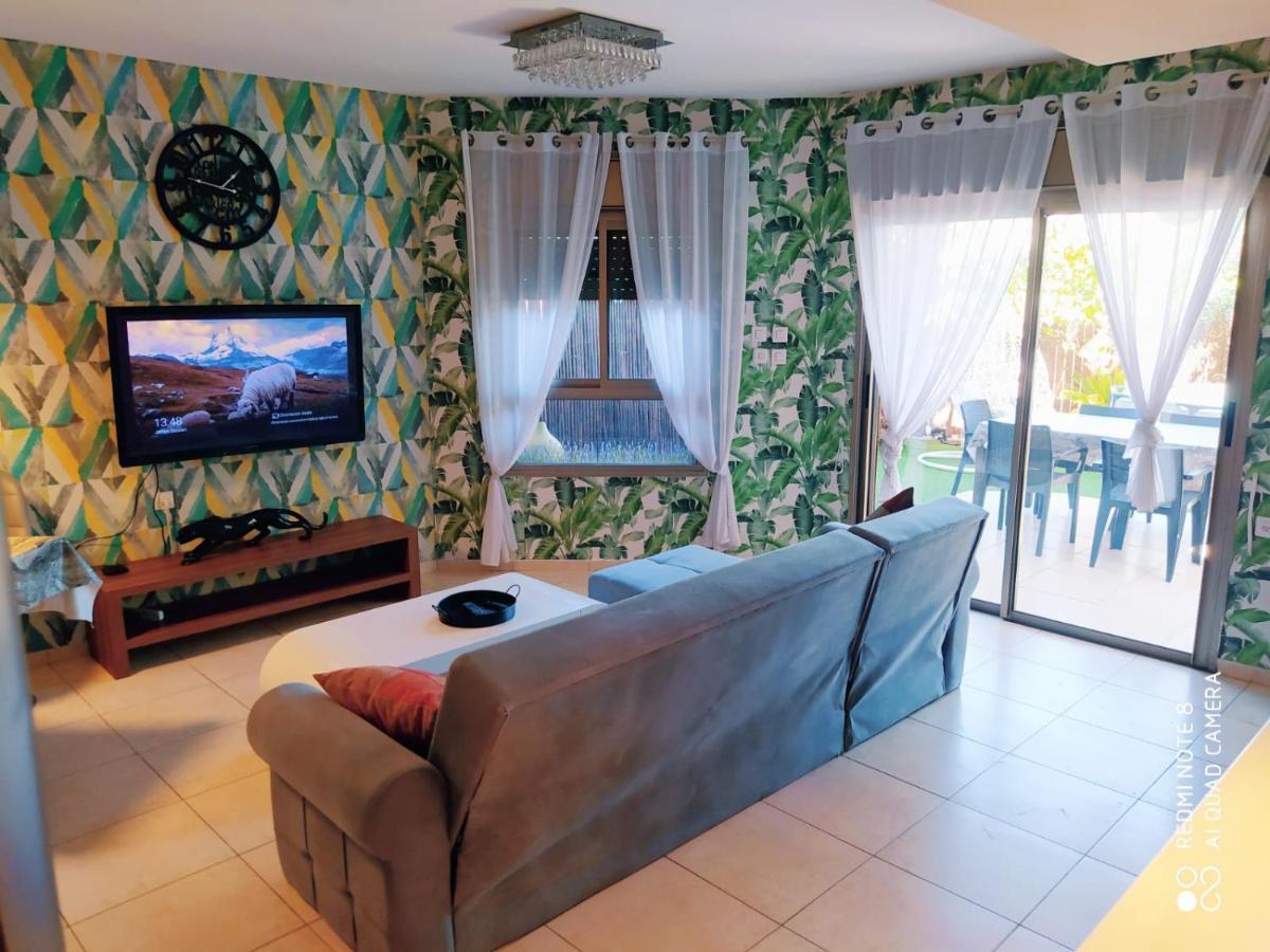 Apartment Amdar Village With Garden Eilat Exteriör bild